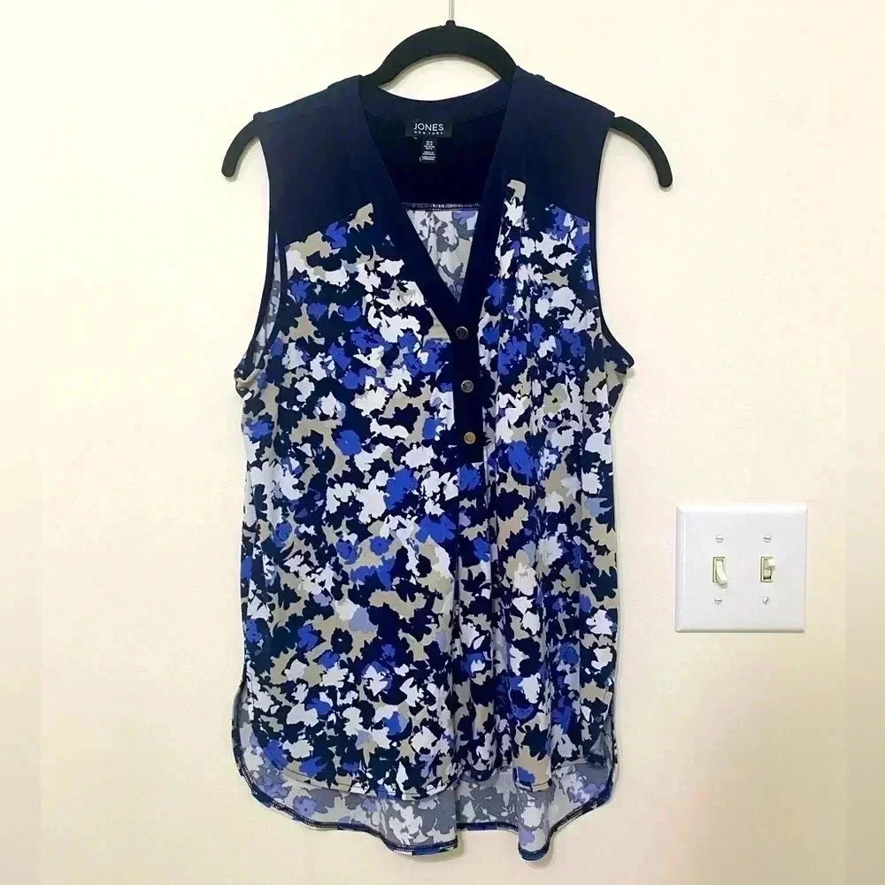 Jones New York Sleeveless‎ Blouse